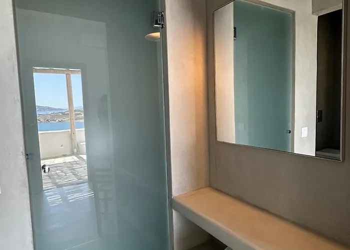 Blue And White Mykonos Ap2 *